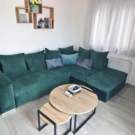 Апартаменты Swans Luxury *