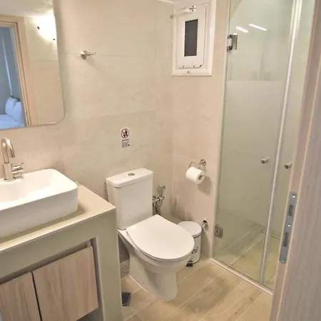 Swans Luxury Апартаменты *